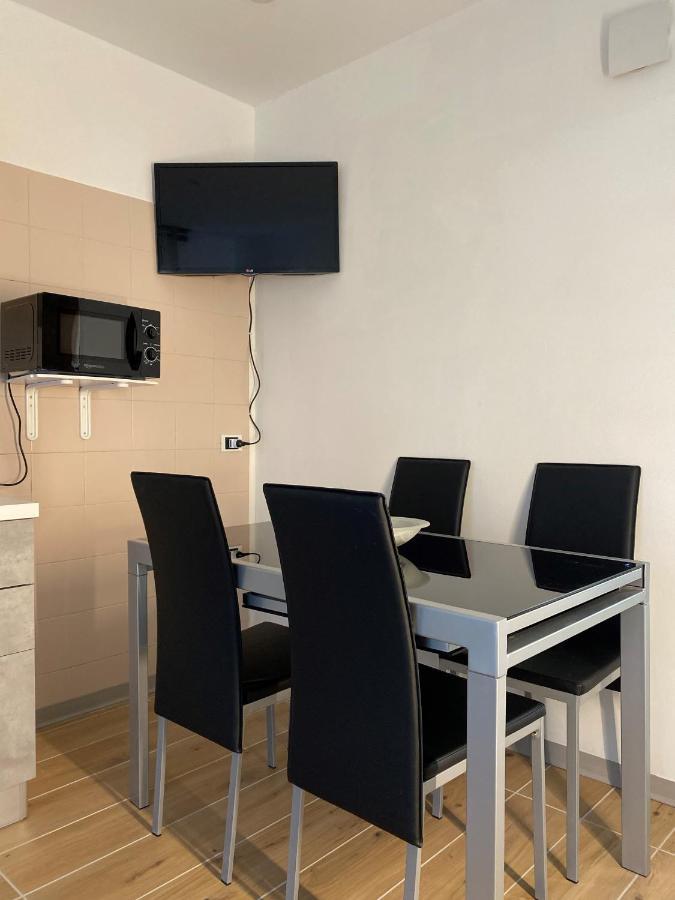 Casa Sandrina Caprino Veronese Luaran gambar